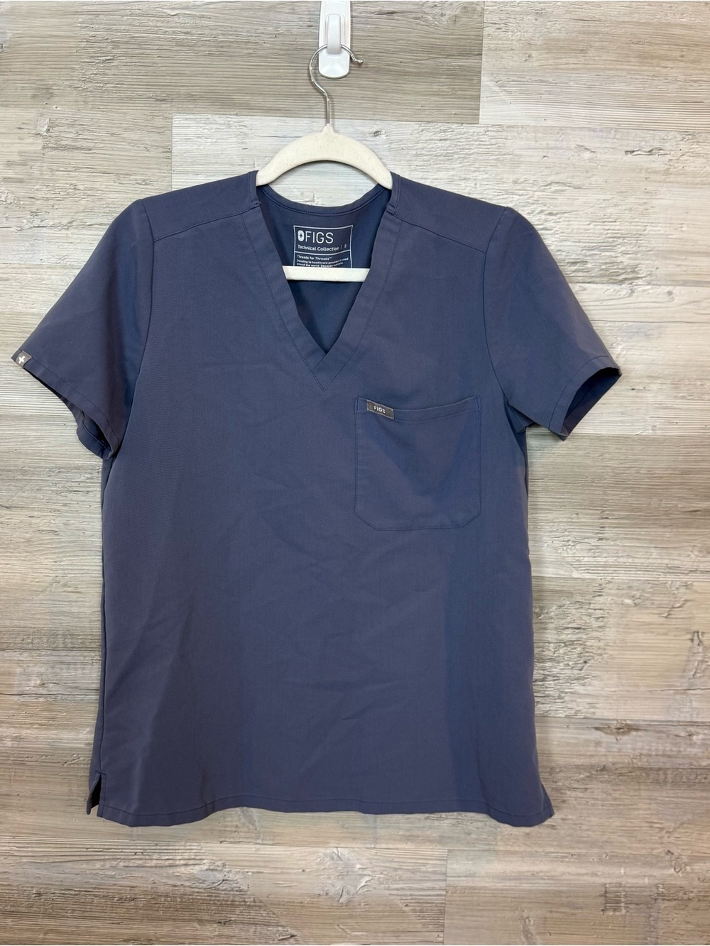 FIGS Technical Collection Catarina Scrub Top Navy Blue Small